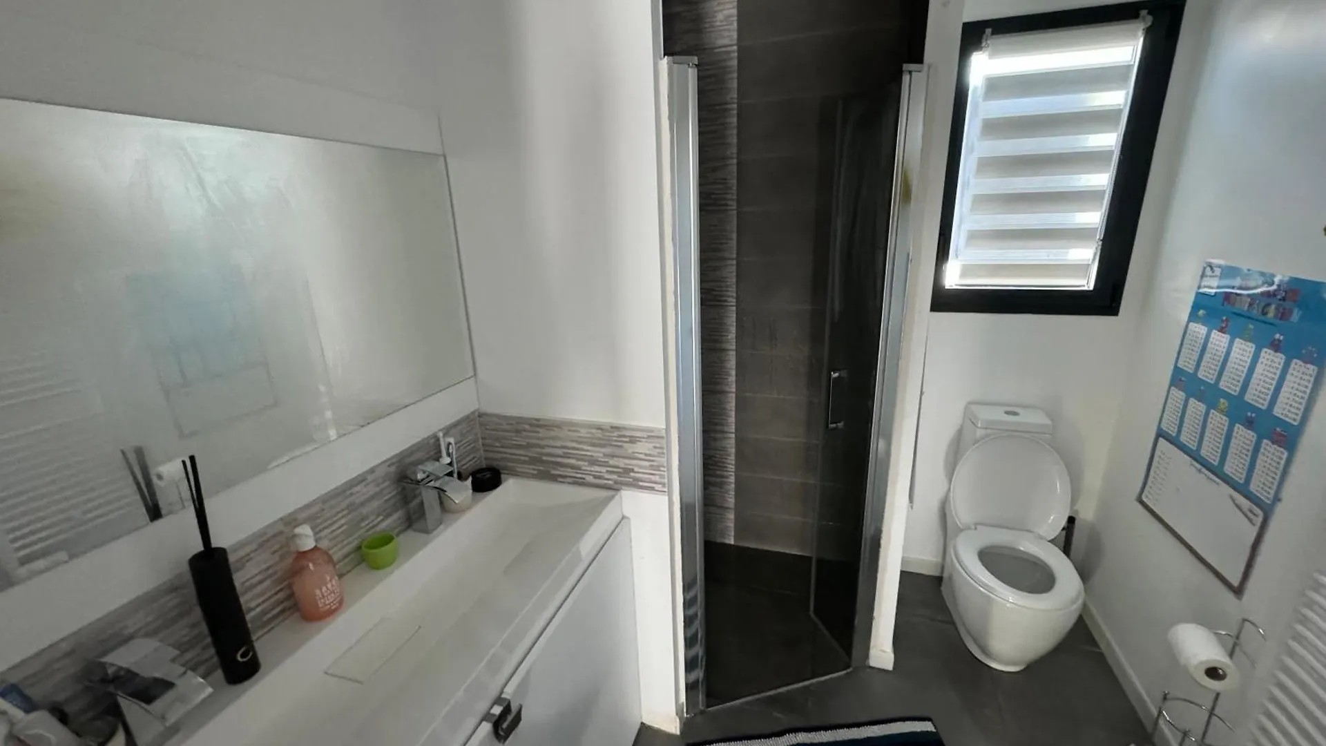 Сasa de vacaciones Villa Spacieuse Avec Piscine Entraigues-sur-la-Sorgue Francia
